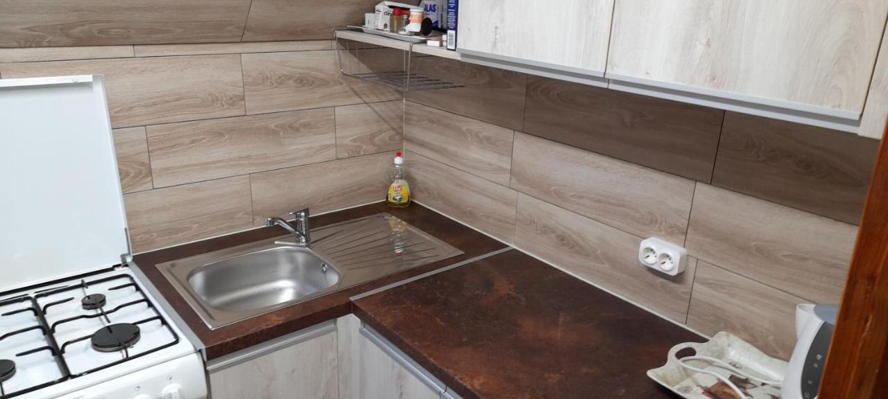 Mosonmagyaróvár Keri Apartman מראה חיצוני תמונה