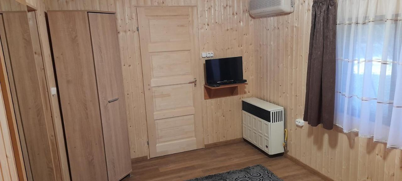 Mosonmagyaróvár Keri Apartman מראה חיצוני תמונה