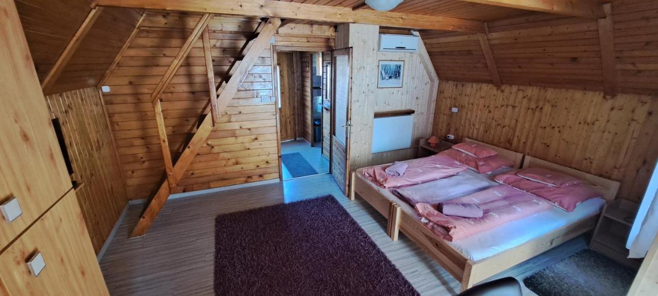 Mosonmagyaróvár Keri Apartman מראה חיצוני תמונה