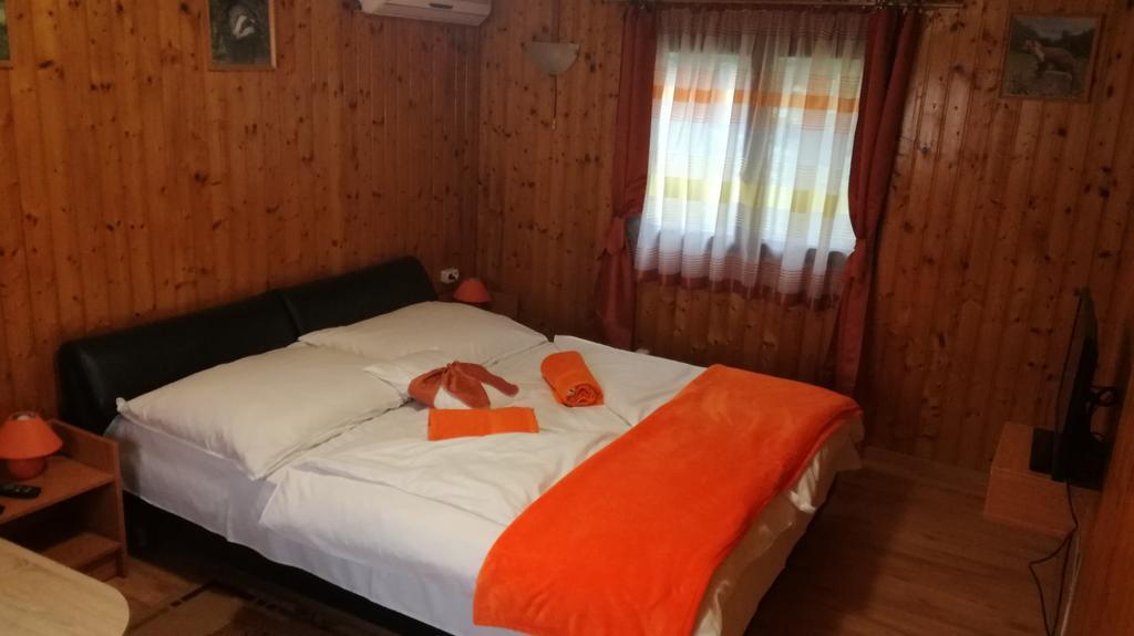Mosonmagyaróvár Keri Apartman מראה חיצוני תמונה